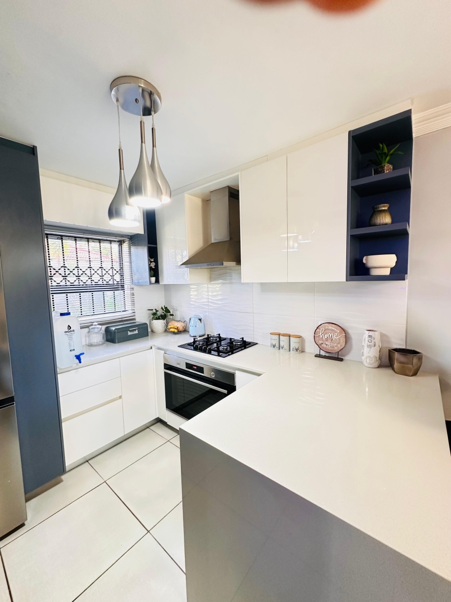 To Let 3 Bedroom Property for Rent in Noordwyk Gauteng