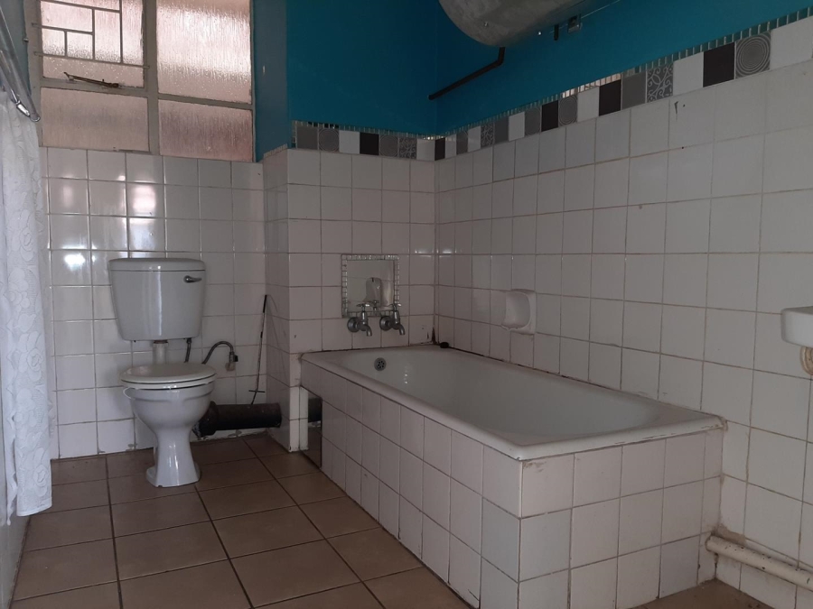 1 Bedroom Property for Sale in Edleen Gauteng