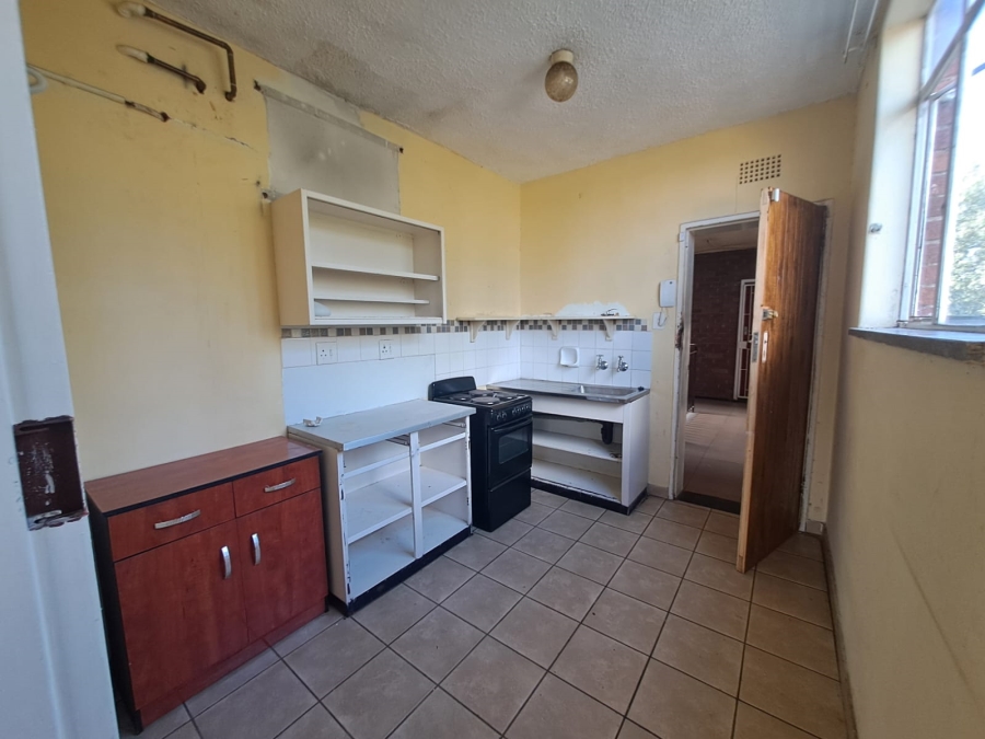 1 Bedroom Property for Sale in Edleen Gauteng