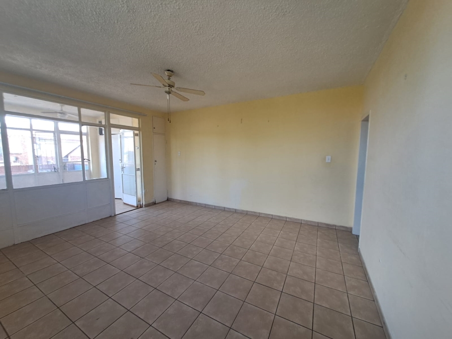 1 Bedroom Property for Sale in Edleen Gauteng