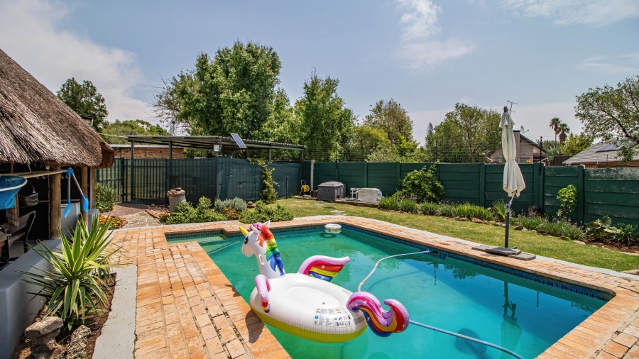 3 Bedroom Property for Sale in Illiondale Gauteng