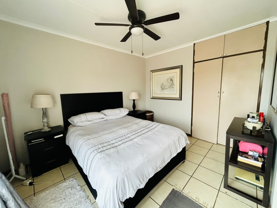 2 Bedroom Property for Sale in East Geduld Gauteng