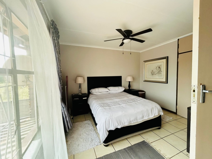 2 Bedroom Property for Sale in East Geduld Gauteng