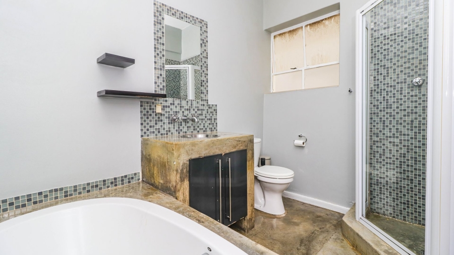 2 Bedroom Property for Sale in Killarney Gauteng