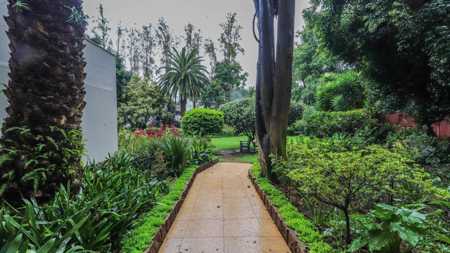 2 Bedroom Property for Sale in Killarney Gauteng