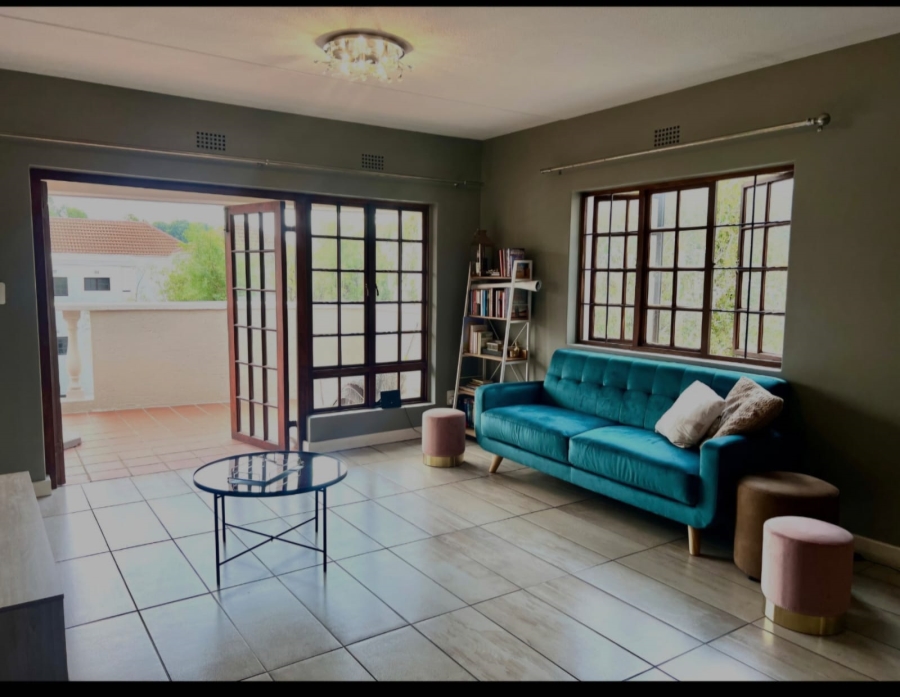 To Let 2 Bedroom Property for Rent in Sandown Gauteng