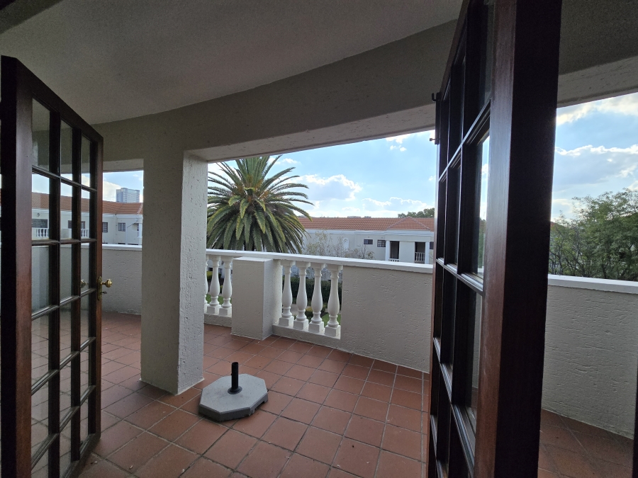 To Let 2 Bedroom Property for Rent in Sandown Gauteng