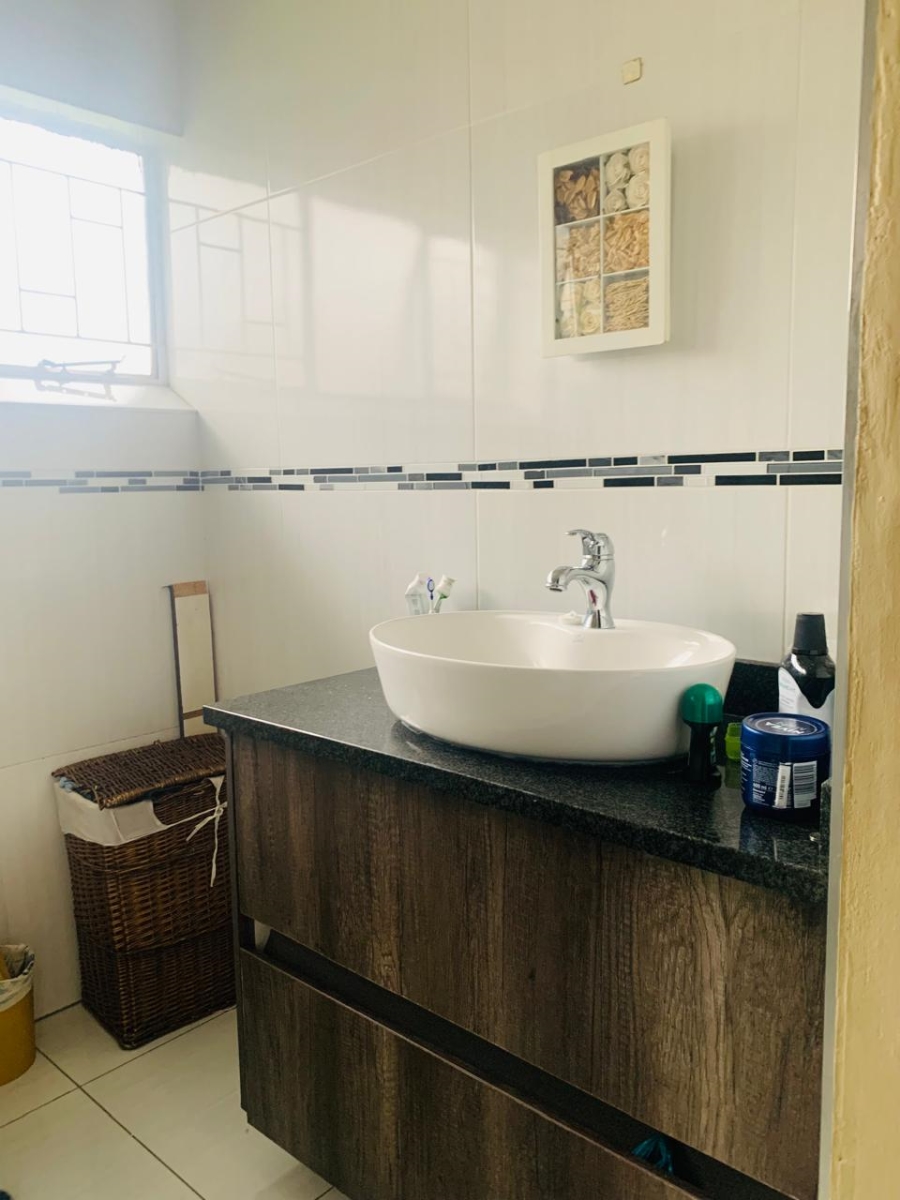 To Let 3 Bedroom Property for Rent in Norkem Park Gauteng