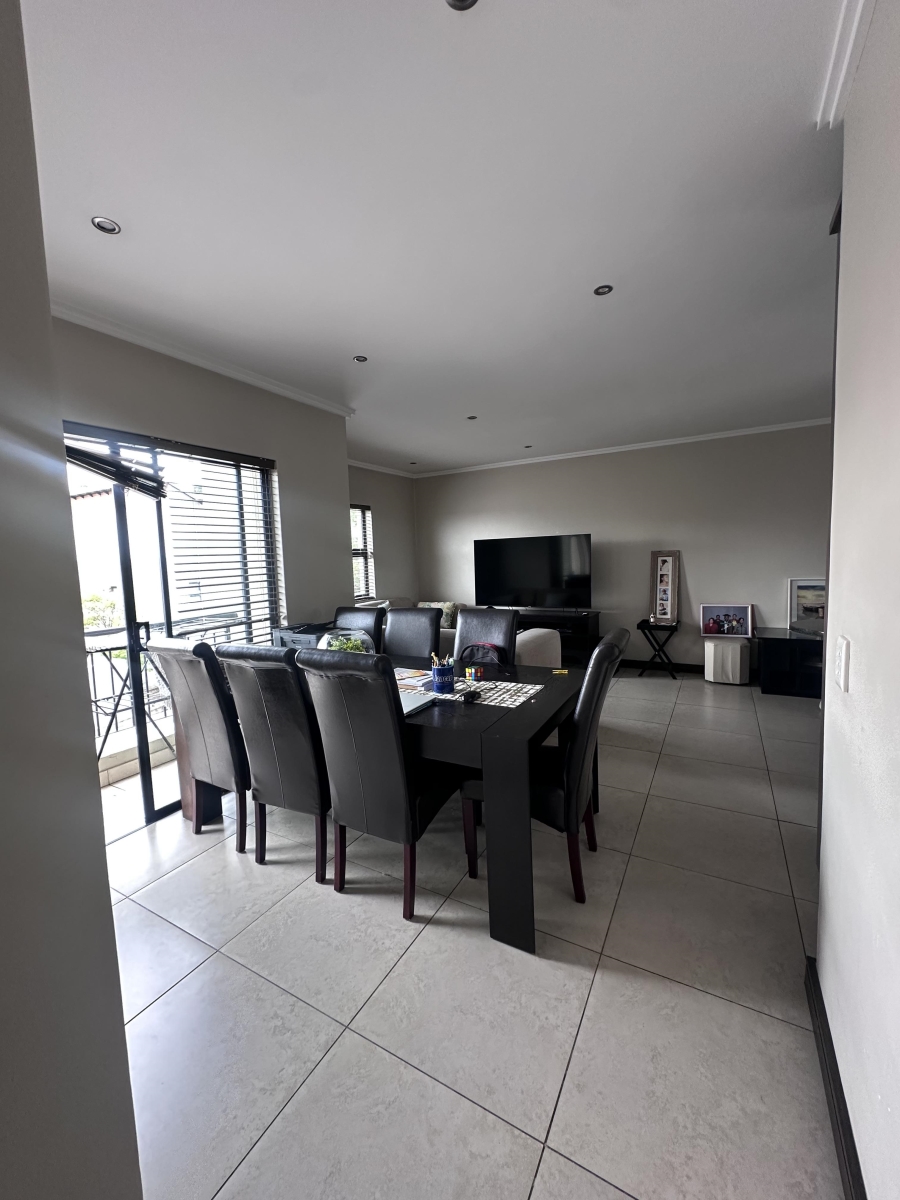 2 Bedroom Property for Sale in Willaway Gauteng