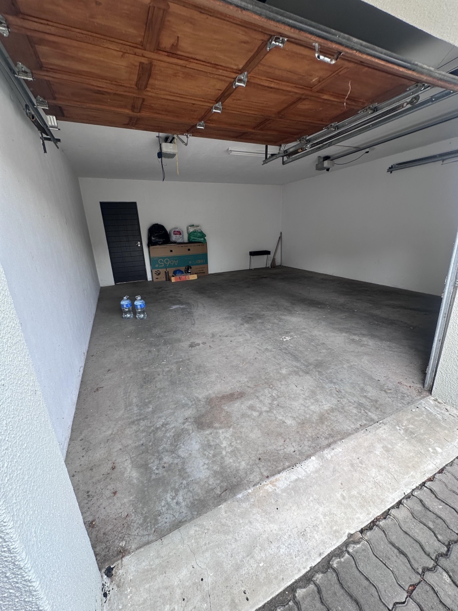 2 Bedroom Property for Sale in Willaway Gauteng