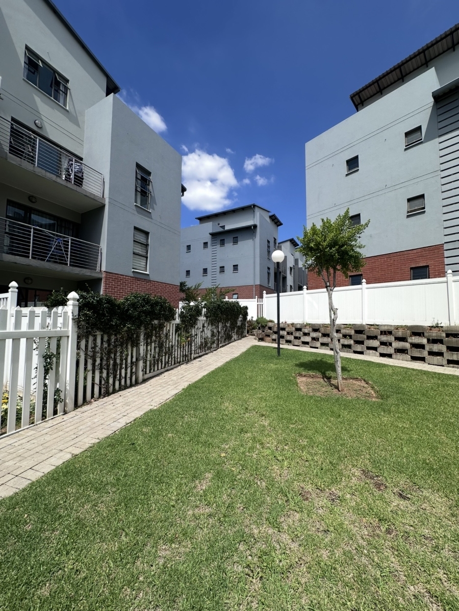 3 Bedroom Property for Sale in Barbeque Downs Gauteng