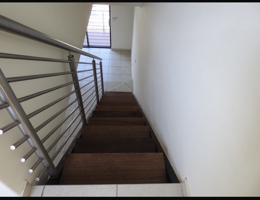 3 Bedroom Property for Sale in Barbeque Downs Gauteng