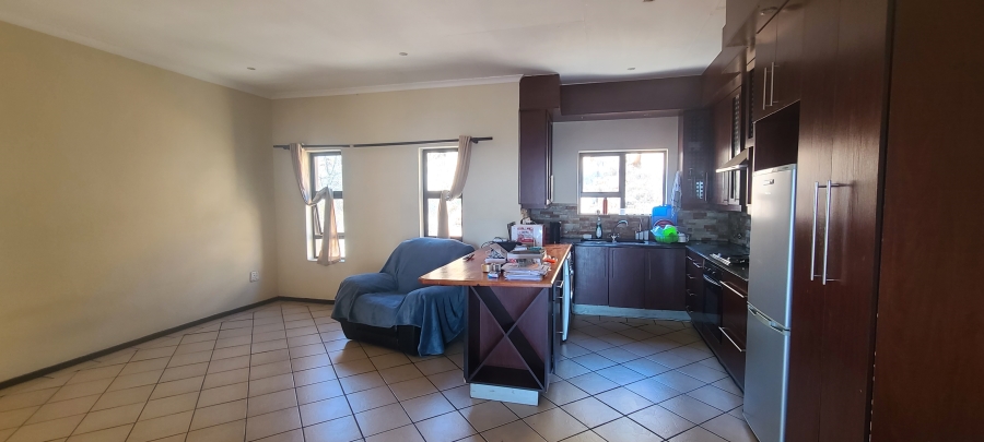 2 Bedroom Property for Sale in Sunnyrock Gauteng