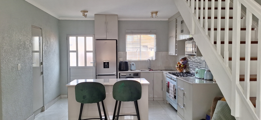 3 Bedroom Property for Sale in Terenure Gauteng