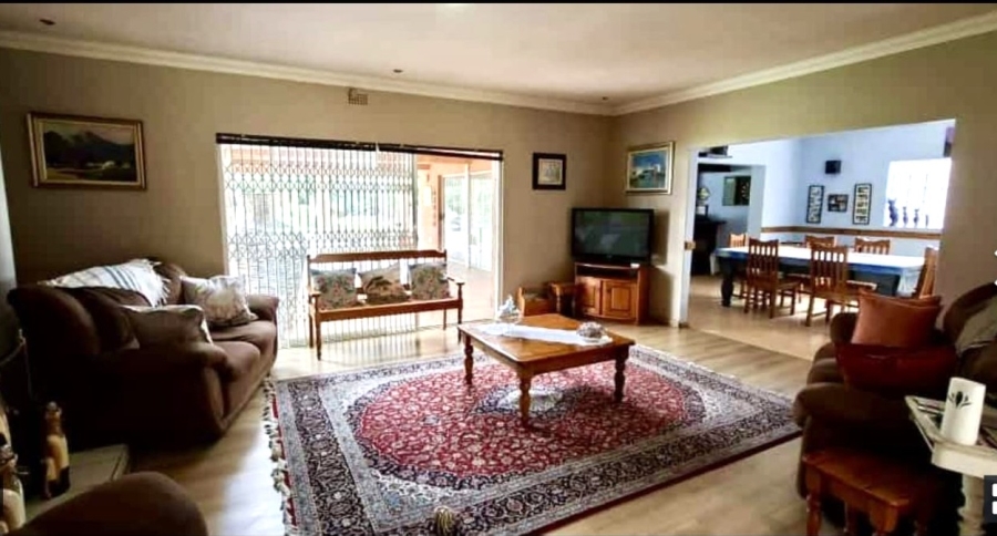 4 Bedroom Property for Sale in Beyers Park Gauteng