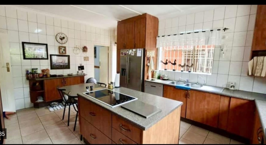 4 Bedroom Property for Sale in Beyers Park Gauteng