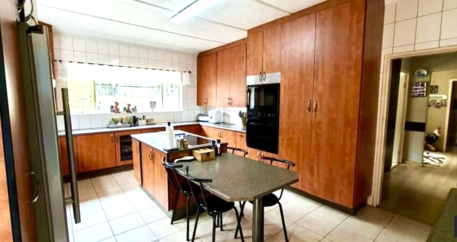 4 Bedroom Property for Sale in Beyers Park Gauteng