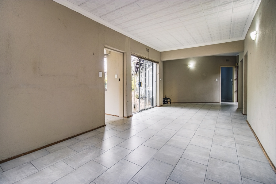 3 Bedroom Property for Sale in Glen Marais Gauteng