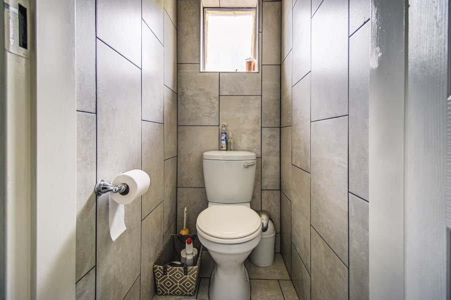 3 Bedroom Property for Sale in Glen Marais Gauteng