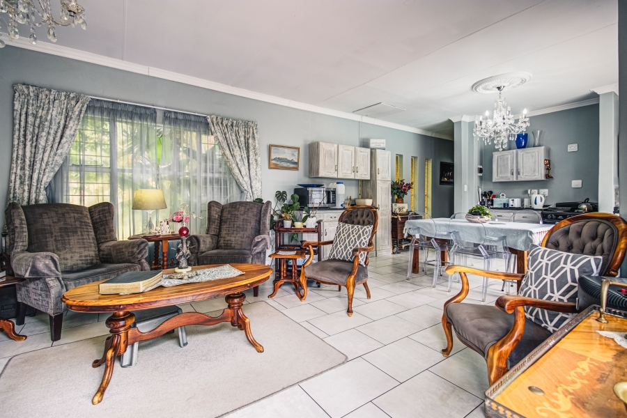 3 Bedroom Property for Sale in Glen Marais Gauteng