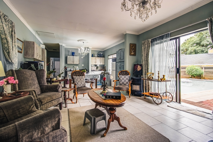 3 Bedroom Property for Sale in Glen Marais Gauteng