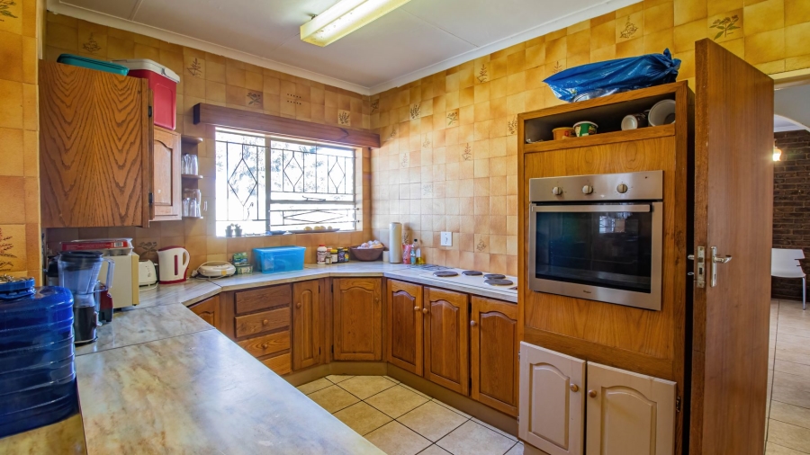 3 Bedroom Property for Sale in Brackenhurst Gauteng