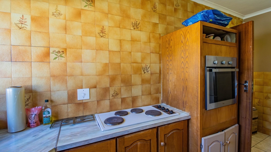 3 Bedroom Property for Sale in Brackenhurst Gauteng