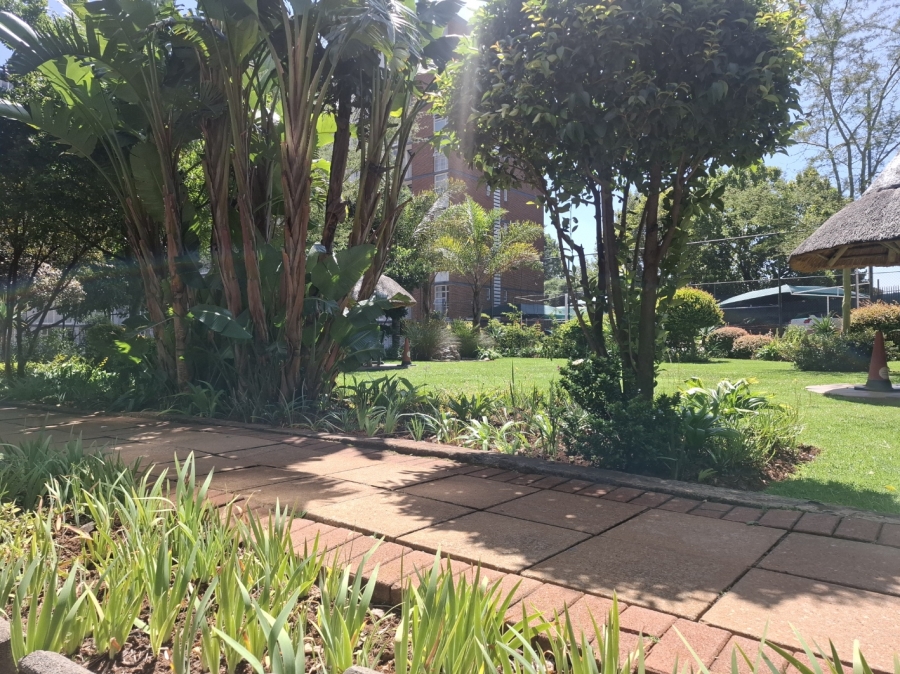 2 Bedroom Property for Sale in Bedford Gardens Gauteng