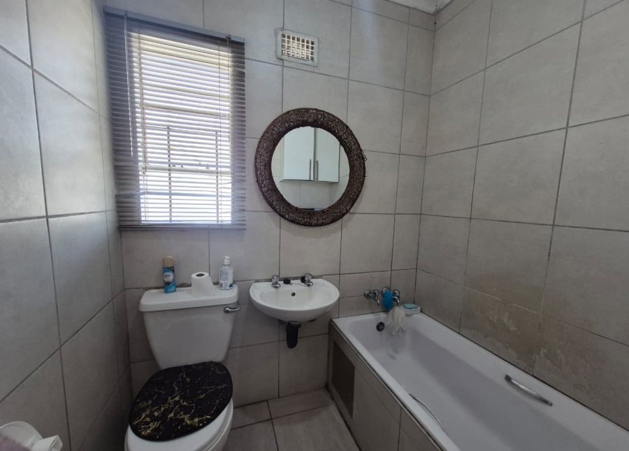 2 Bedroom Property for Sale in Salfin Gauteng