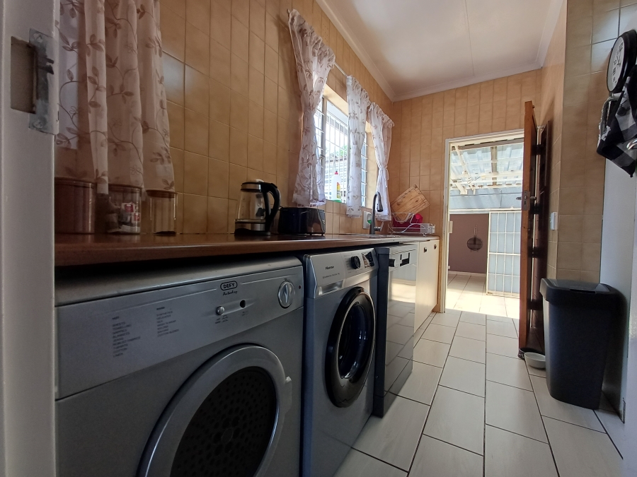 2 Bedroom Property for Sale in Primrose Gauteng