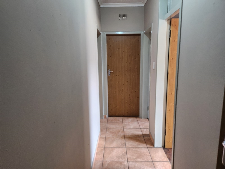 3 Bedroom Property for Sale in Edleen Gauteng