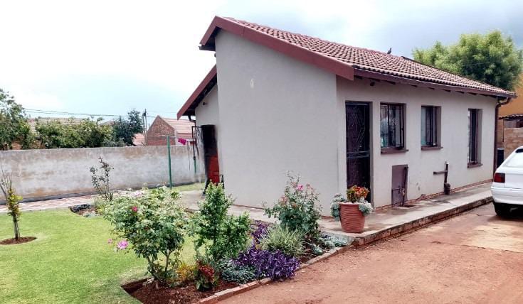 2 Bedroom Property for Sale in Mahube Valley Gauteng