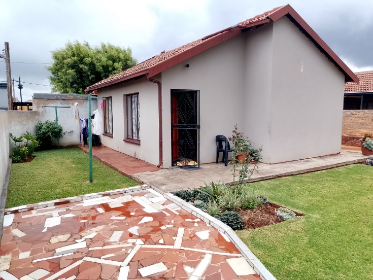 2 Bedroom Property for Sale in Mahube Valley Gauteng