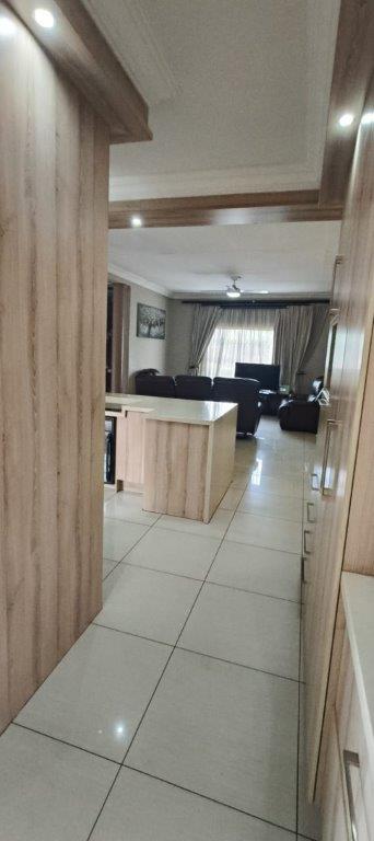 8 Bedroom Property for Sale in Pretoria Gardens Gauteng