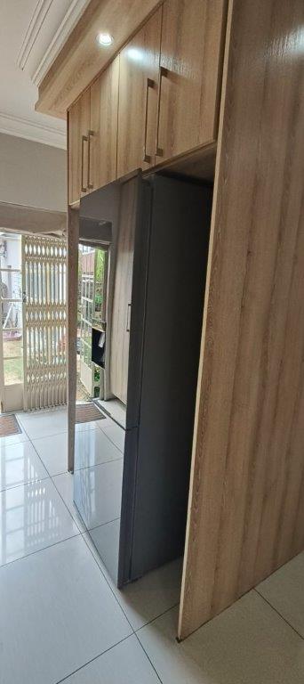 8 Bedroom Property for Sale in Pretoria Gardens Gauteng