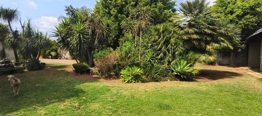 8 Bedroom Property for Sale in Pretoria Gardens Gauteng