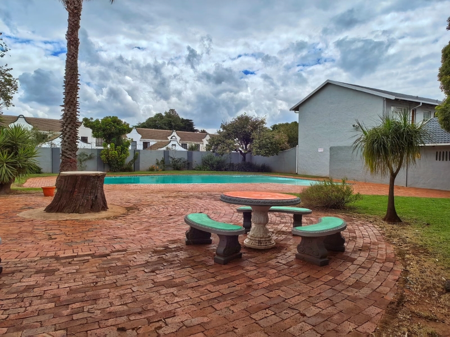 3 Bedroom Property for Sale in Florida North Gauteng