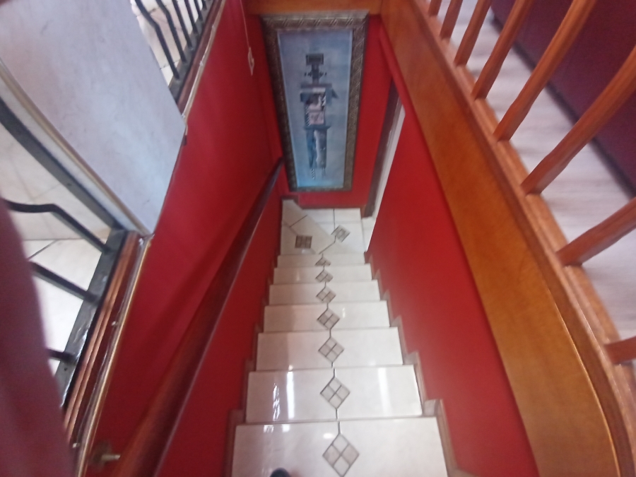 4 Bedroom Property for Sale in Bassonia Gauteng