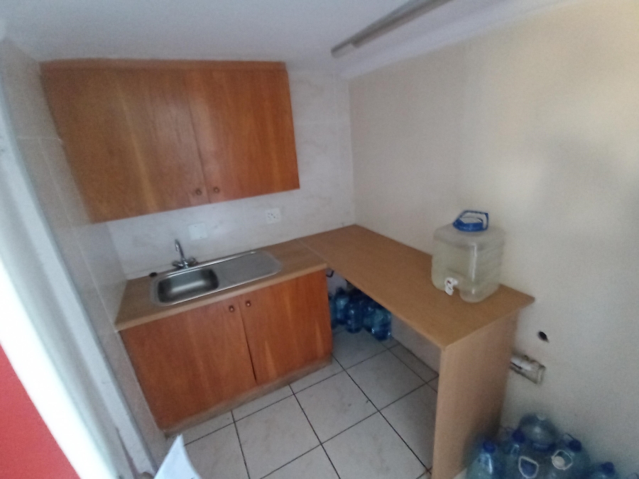 4 Bedroom Property for Sale in Bassonia Gauteng