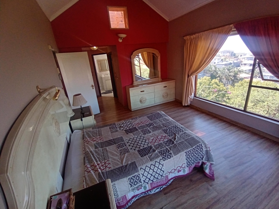 4 Bedroom Property for Sale in Bassonia Gauteng