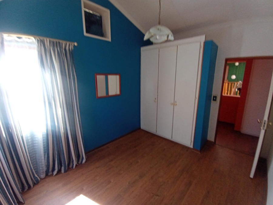 4 Bedroom Property for Sale in Bassonia Gauteng