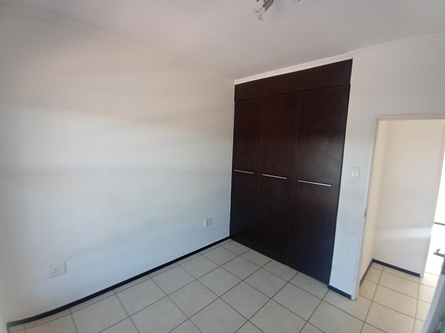 2 Bedroom Property for Sale in Winchester Hills Gauteng
