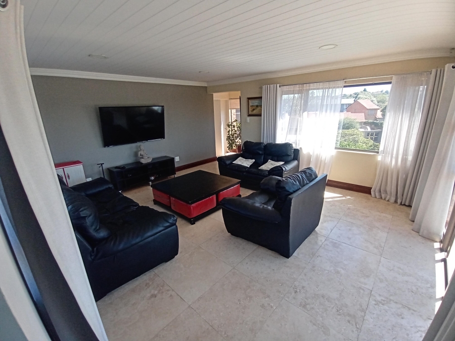 5 Bedroom Property for Sale in Ridgeway Gauteng