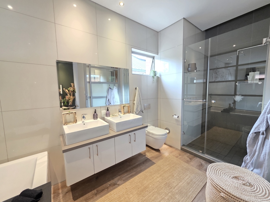 3 Bedroom Property for Sale in Lynnwood Gauteng