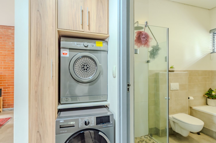 2 Bedroom Property for Sale in Brooklyn Gauteng