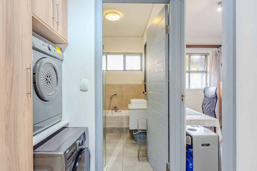 2 Bedroom Property for Sale in Brooklyn Gauteng