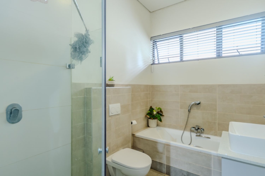 2 Bedroom Property for Sale in Brooklyn Gauteng