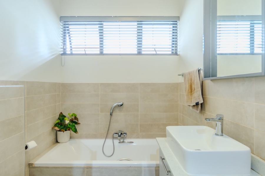 2 Bedroom Property for Sale in Brooklyn Gauteng