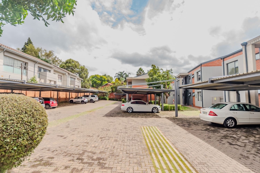 2 Bedroom Property for Sale in Brooklyn Gauteng