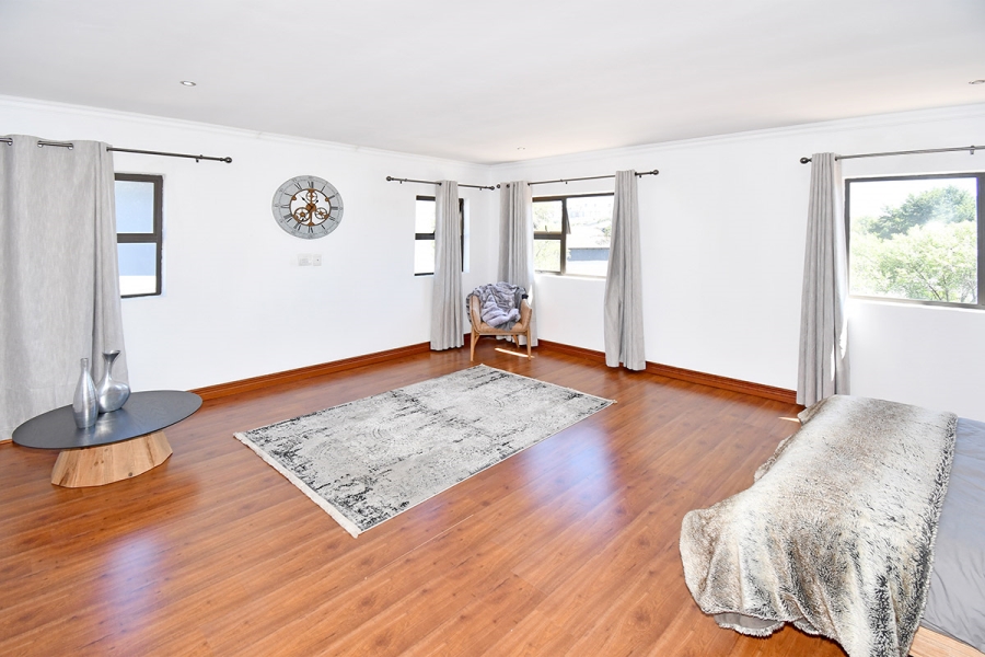 3 Bedroom Property for Sale in Beverley Gauteng